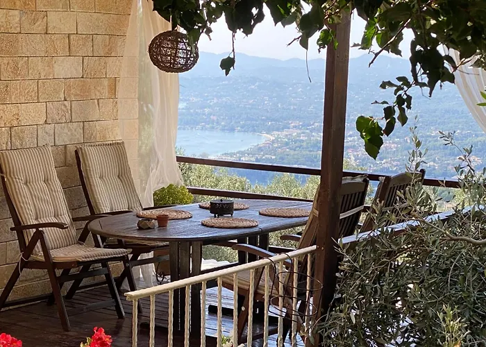 Lorantina Sea View House Holidays In Corfu