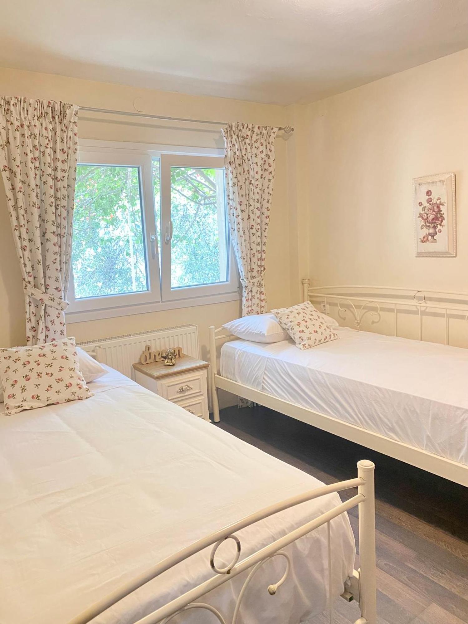 Country house Lorantina Sea View House Holidays In Corfu