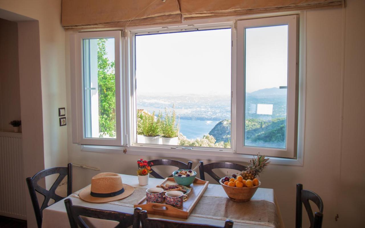 Летний дом Lorantina Luxury Sea View Holiday House Close To Barbati & Ipsos Beach