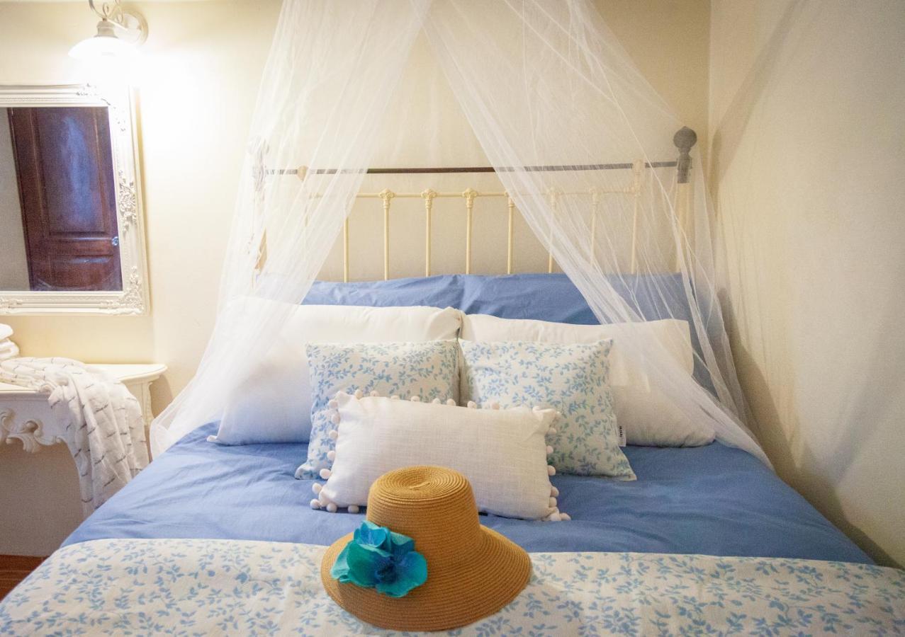 Lorantina Luxury Sea View Holiday House Close To Barbati & Ipsos Beach Летний дом *